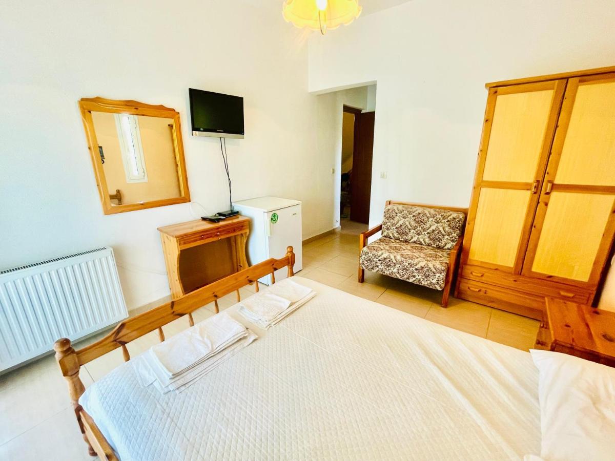 Achinora Potos Hotel Bagian luar foto