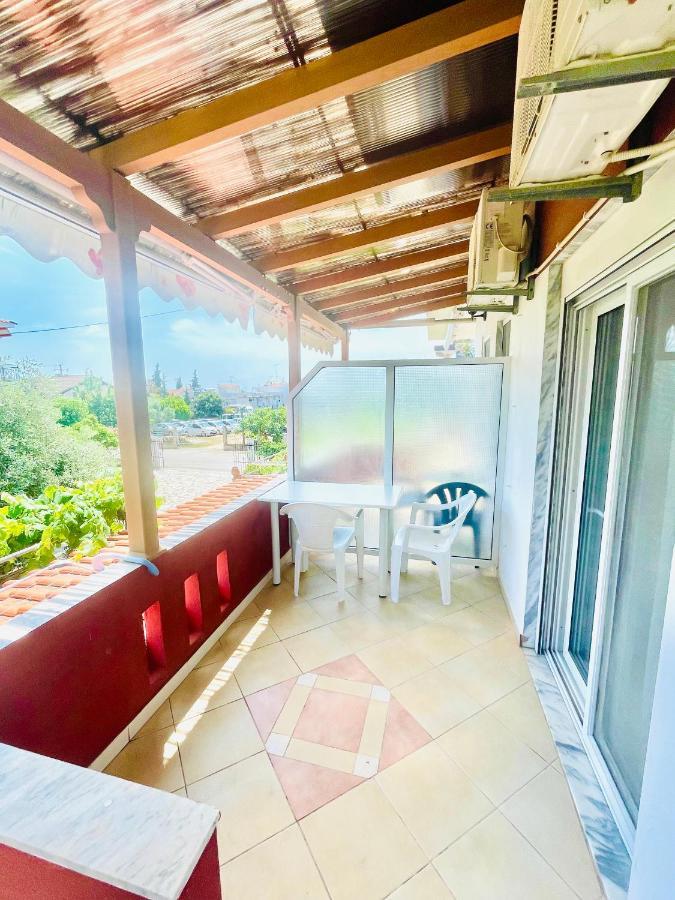 Achinora Potos Hotel Bagian luar foto
