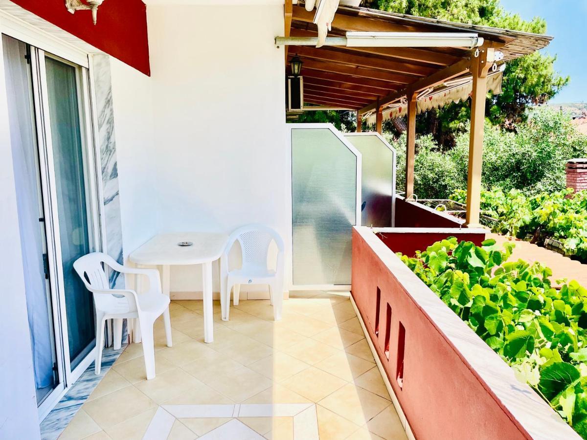 Achinora Potos Hotel Bagian luar foto